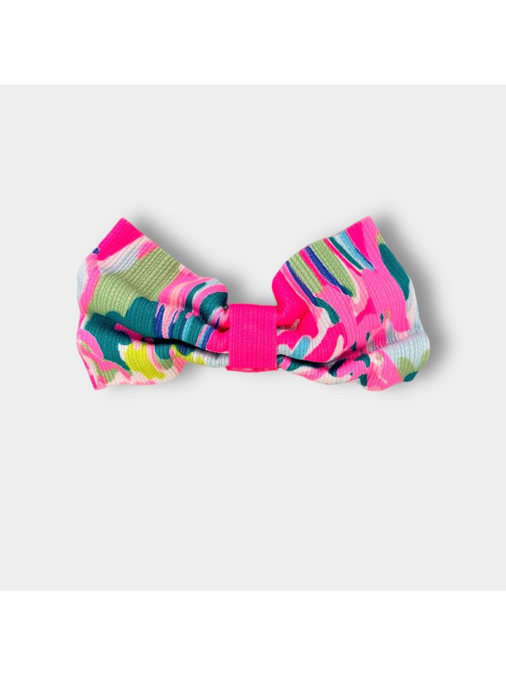 Lilly Pulitzer Dragon Fruit Toucan Can Hair Bow.